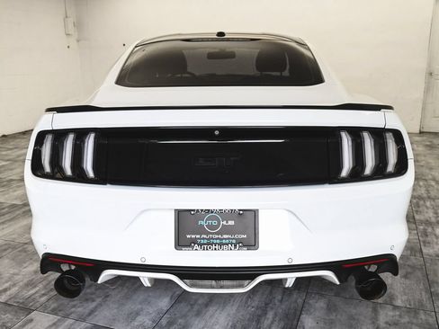 Used 2016 Ford Mustang GT Premium w/ Black Accent Package RWD image 5