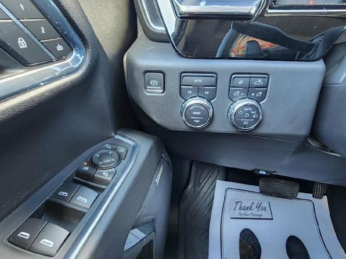 Used 2023 GMC Sierra 1500 SLT w/ SLT Premium Package AWD/4WD image 15