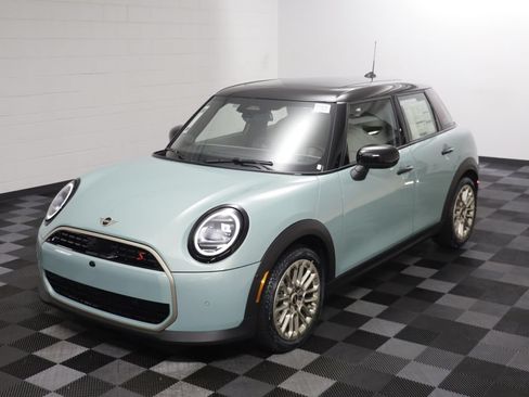 New 2026 MINI Cooper S FWD image 2