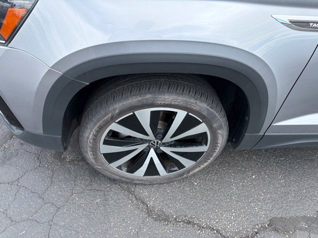 Used 2022 Volkswagen Taos SE FWD image 19