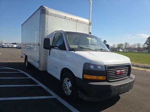 Used 2018 GMC Savana 3500 Extended w/ Driver Convenience Package image 1