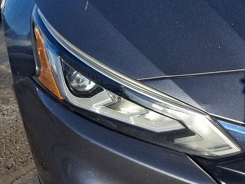 Used 2019 Nissan Altima 2.5 SV image 9