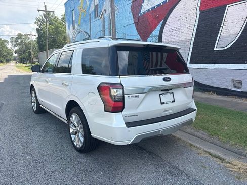 Used 2019 Ford Expedition Platinum AWD/4WD image 5