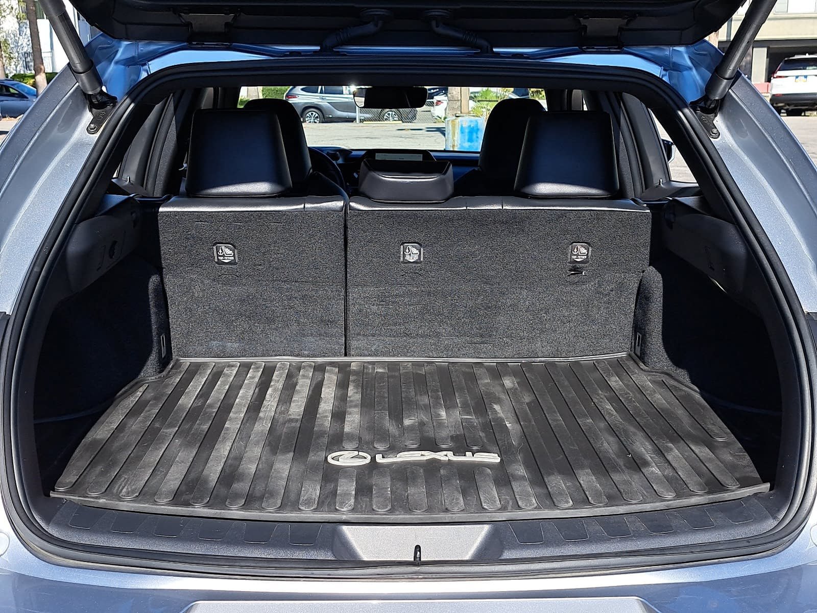 Used 2024 Lexus UX 250h F Sport FWD image 13