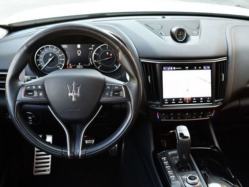Used 2022 Maserati Levante Modena AWD/4WD image 60