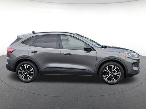 Used 2022 Ford Escape SEL w/ SEL Stealth AWD Package image 8