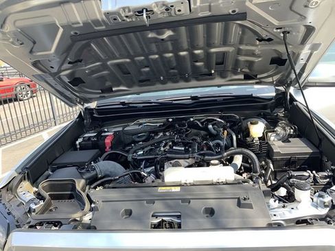 Certified 2024 Toyota Tacoma SR5 image 16