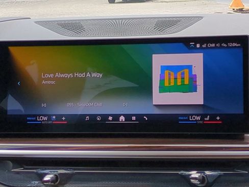 New 2026 BMW X5 xDrive40i w/ M Sport Package AWD/4WD image 18