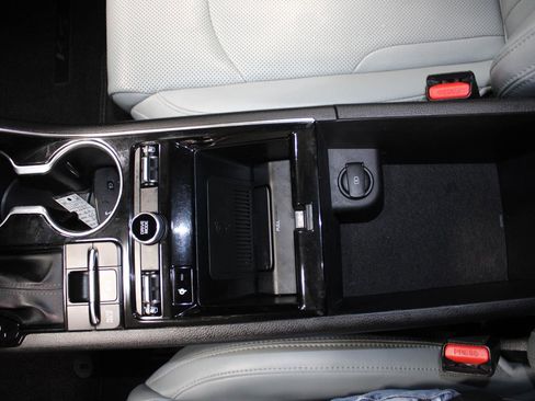 Used 2023 Kia K5 EX image 36