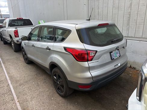 Used 2019 Ford Escape S FWD image 2