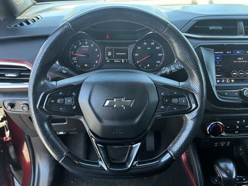 Used 2022 Chevrolet TrailBlazer RS FWD image 21