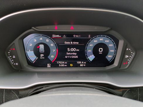 Used 2023 Audi Q3 2.0T Premium w/ Black Optic Sport Package image 18