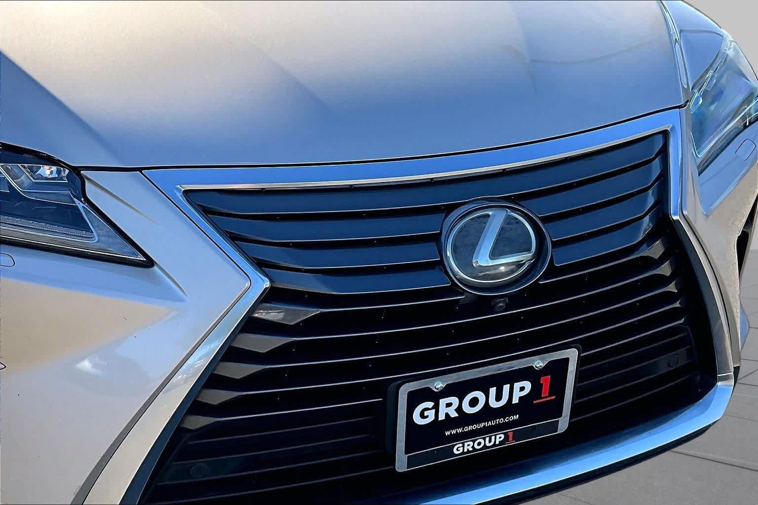 Used 2016 Lexus RX 350 FWD w/ Luxury Package image 29