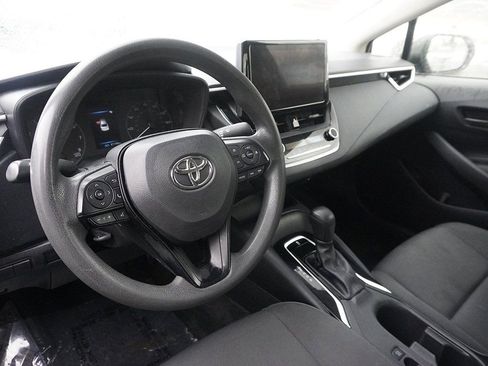 Used 2024 Toyota Corolla LE image 23