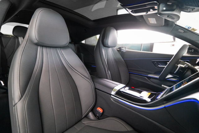 New 2026 Mercedes-Benz CLE 450 4MATIC Coupe image 13