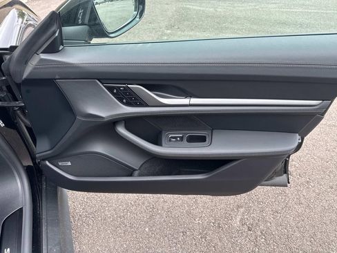 New 2025 Porsche Taycan 4S image 18