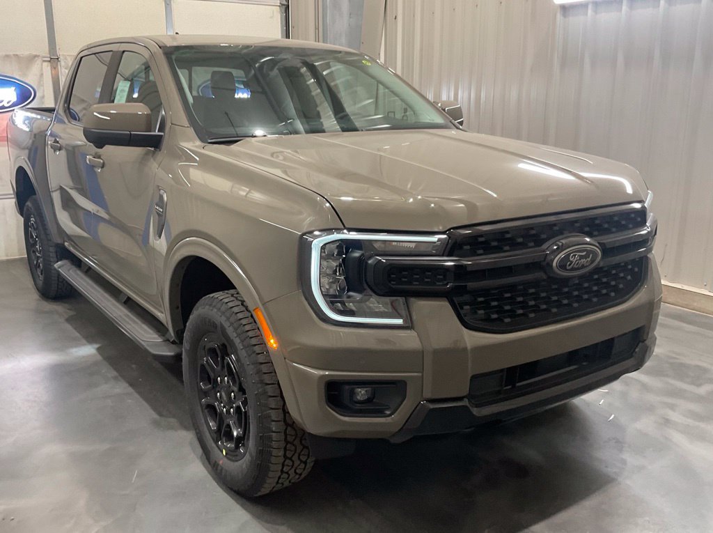 New 2026 Ford Ranger Lariat w/ FX4 Off-Road Package AWD/4WD image 1