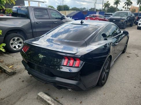 Used 2025 Ford Mustang Premium RWD image 3