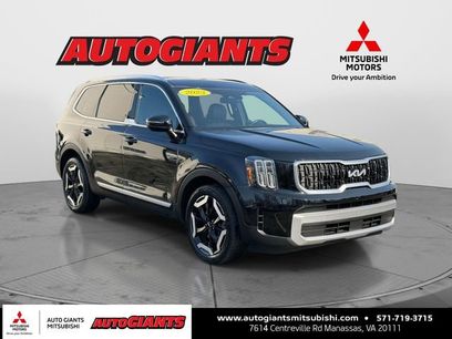 Used 2023 Kia Telluride EX w/ EX Captain's Chair Package