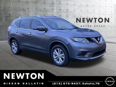 Used 2016 Nissan Rogue SV