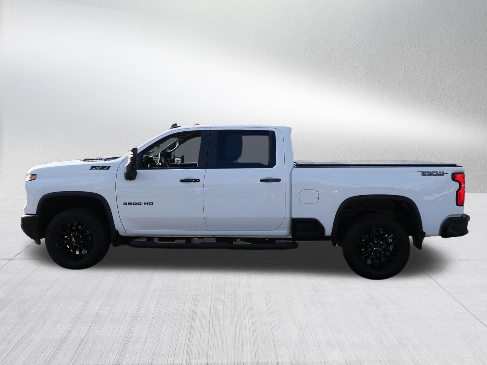 Used 2026 Chevrolet Silverado 3500 LT w/ Trail Boss Package AWD/4WD image 4