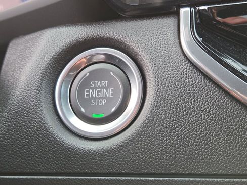 Used 2025 Chevrolet Colorado W/T image 26