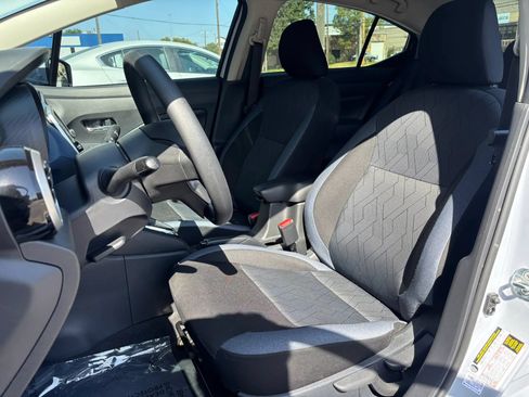 Used 2025 Nissan Versa SV w/ Trunk Package FWD image 13