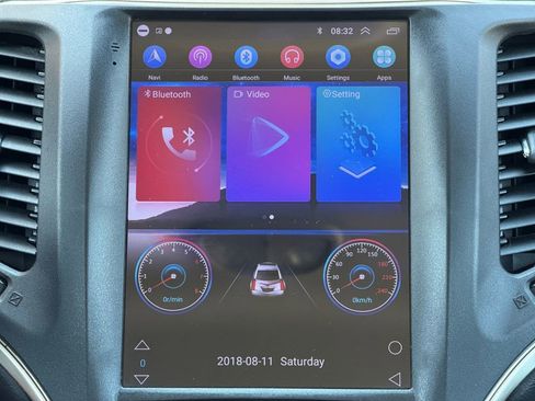 Used 2015 Jeep Cherokee Sport image 12