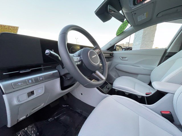 Used 2024 Hyundai Kona SEL w/ Convenience Package AWD/4WD image 11