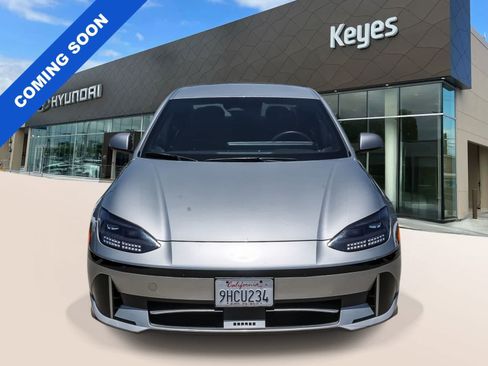 Used 2023 Hyundai Ioniq 6 SEL RWD image 2