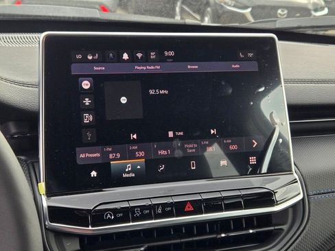 New 2026 Jeep Compass Latitude image 23