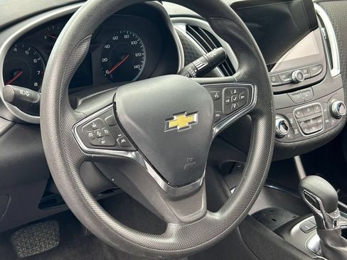 Used 2024 Chevrolet Malibu LT FWD image 48