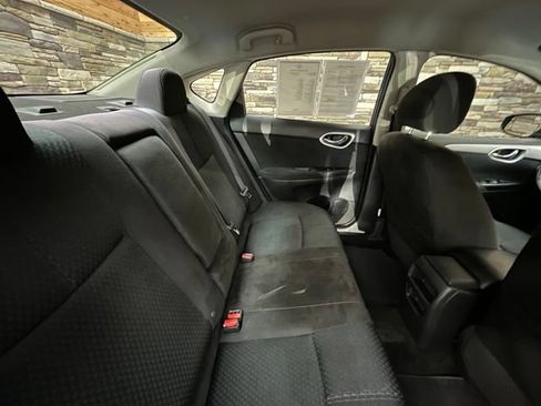 Used 2014 Nissan Sentra SR w/ SR Driver Package FWD image 32