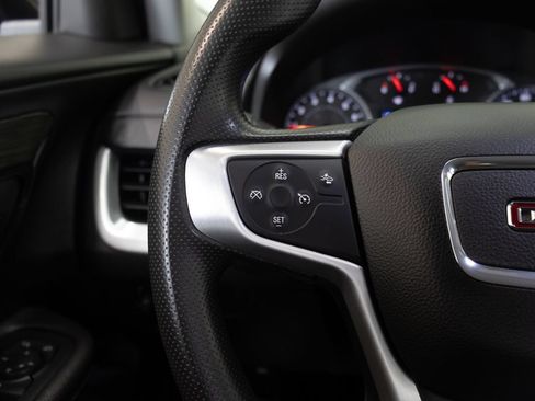 Used 2022 GMC Terrain SLE FWD image 24