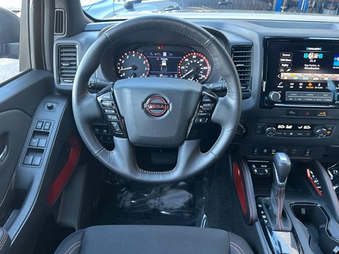 Used 2024 Nissan Frontier PRO-4X w/ Pro Convenience Package image 28