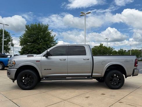 Used 2020 RAM 2500 Laramie w/ Night Edition AWD/4WD image 7