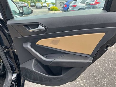 Used 2019 Volkswagen Jetta SE FWD image 24