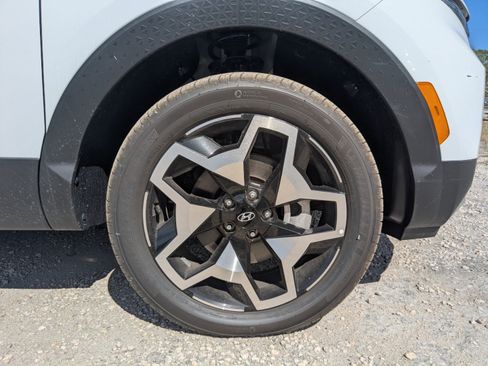 New 2024 Hyundai Santa Cruz Limited image 11