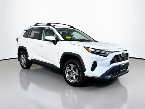 Used 2023 Toyota RAV4 XLE w/ Convenience Package AWD/4WD image 10
