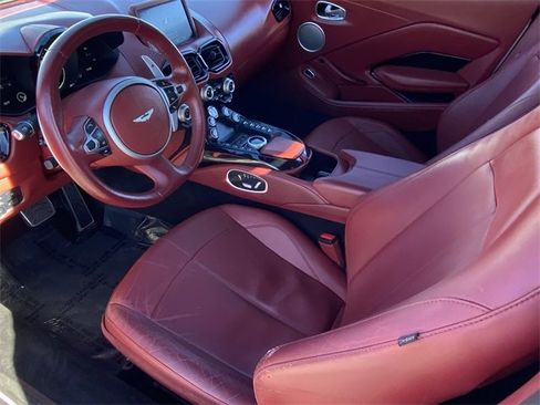 Used 2022 Aston Martin V8 Vantage Roadster image 5
