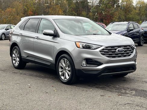 Used 2024 Ford Edge Titanium image 7
