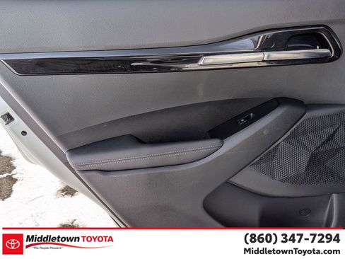 Used 2024 Kia Seltos EX image 30