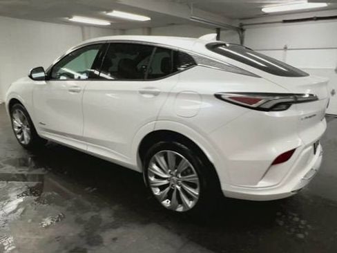 Certified 2024 Buick Envista Avenir image 6