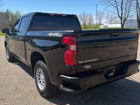 Used 2024 Chevrolet Silverado 1500 W/T AWD/4WD image 7