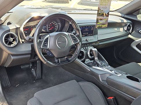 Used 2022 Chevrolet Camaro LT RWD image 12