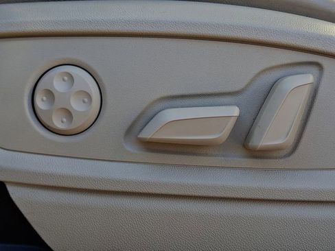 Certified 2023 Audi Q5 2.0T Premium Plus w/ Premium Plus Package image 27