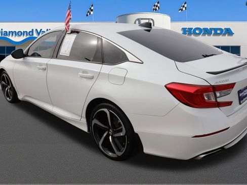 Used 2022 Honda Accord Sport image 4