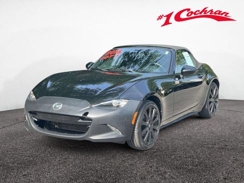 Used 2016 MAZDA MX-5 Miata Sport RWD image 11