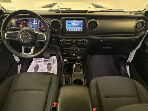Used 2020 Jeep Gladiator Sport w/ Quick Order Package 24S AWD/4WD image 13