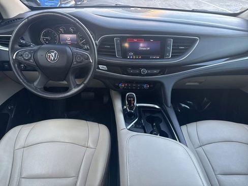 Used 2020 Buick Enclave Premium w/ Sun and Sites Package image 23